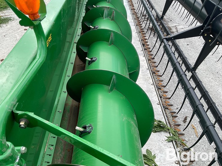 2009-john-deere-635f-image-14