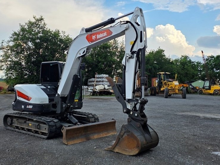 2022-bobcat-e88-image-2