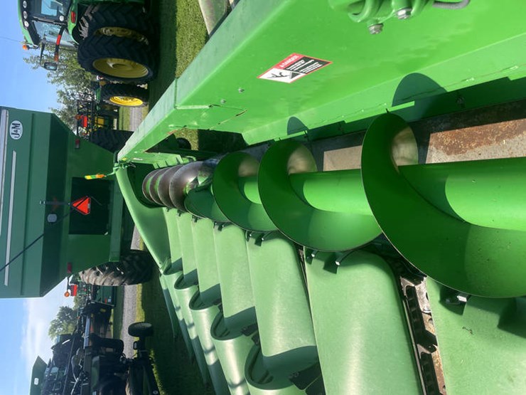 2009-john-deere-608c-image-5