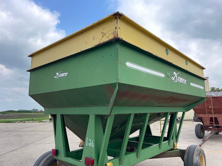 demco-325-image-11