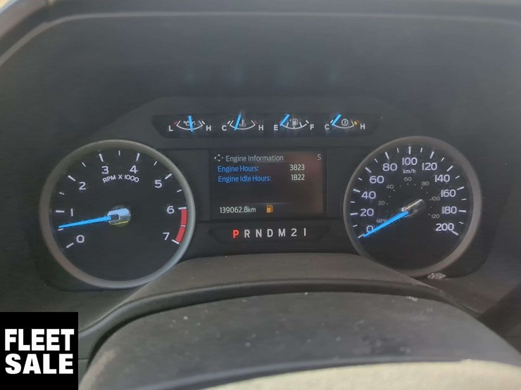 2021-ford-f250-image-9