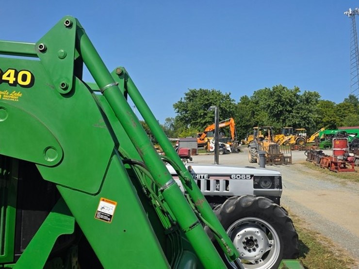 john-deere-7810-image-10