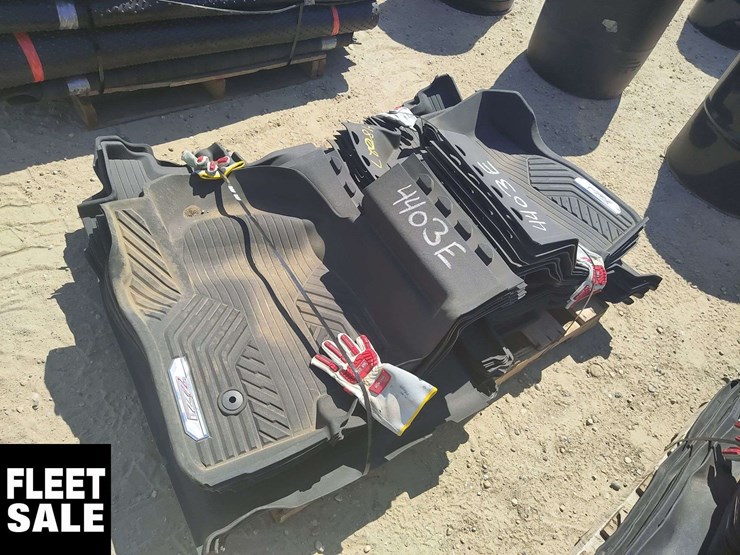 2019-chevrolet-1500-image-4
