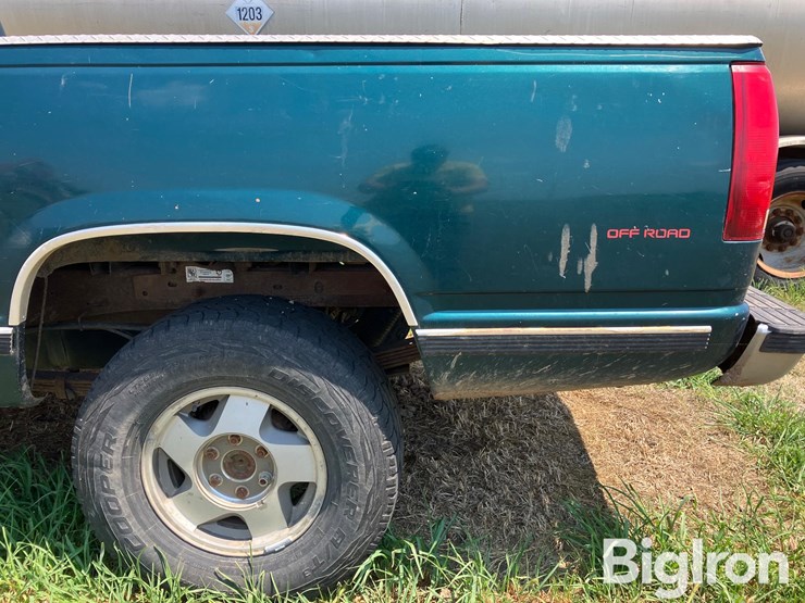 1997-chevrolet-1500-image-19