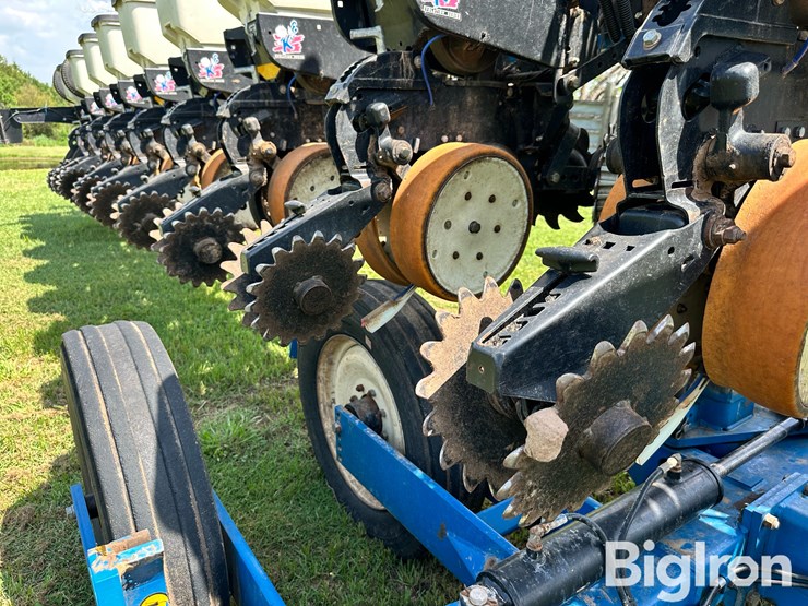 kinze-3600-image-19