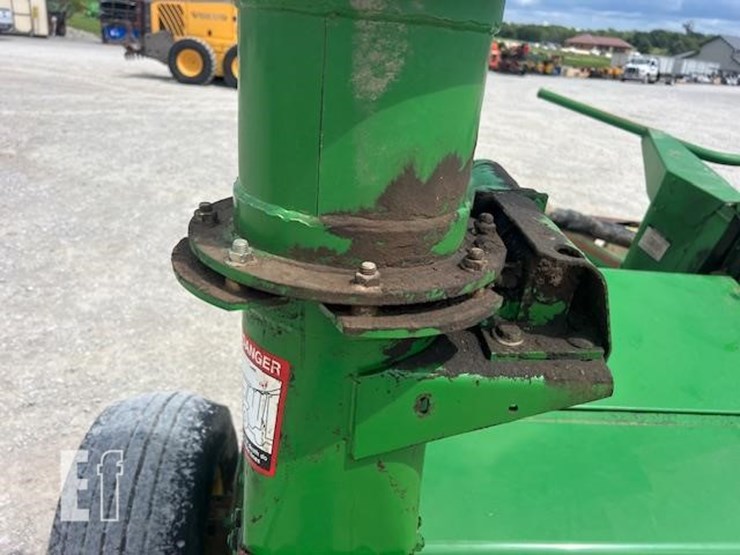 2010-john-deere-3975-image-26