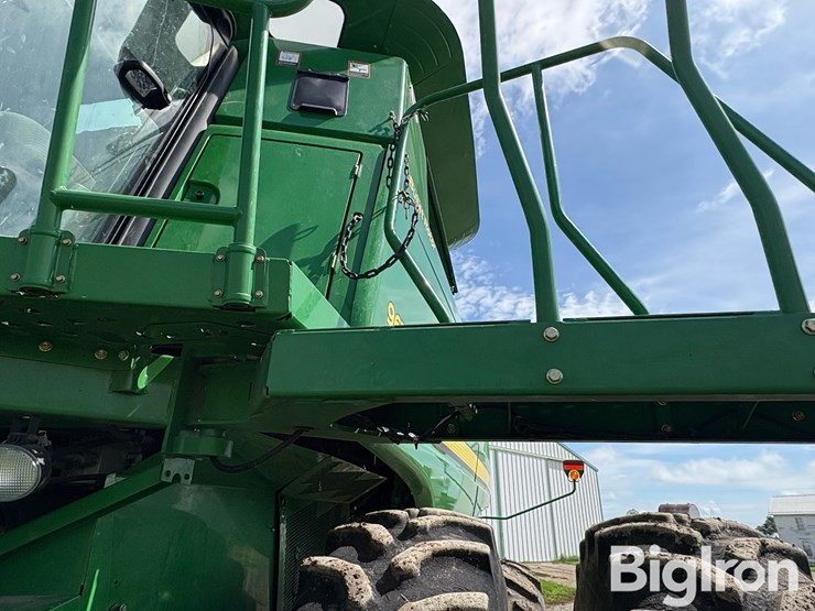 2008-john-deere-9670-sts-image-11