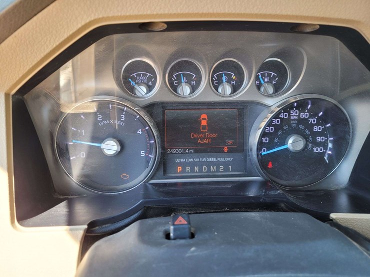 2012-ford-f350-image-23
