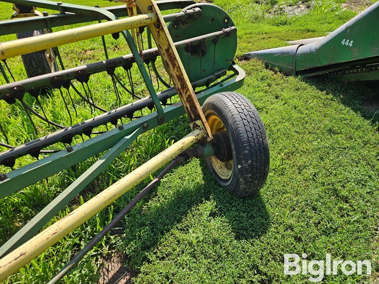 john-deere-640-image-16