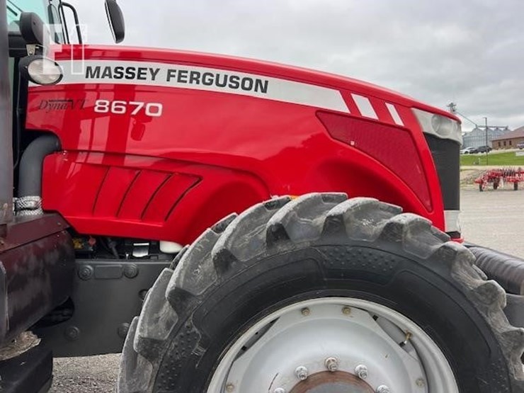 2010-massey-ferguson-8670-image-16