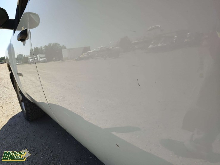 2013-chevrolet-silverado-1500-image-45