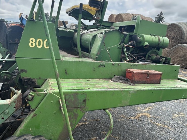 john-deere-800-image-4