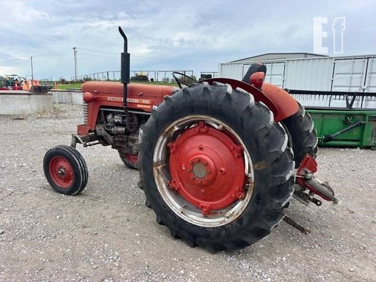 massey-ferguson-65-image-3
