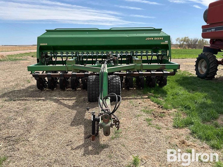 john-deere-1560-image-2