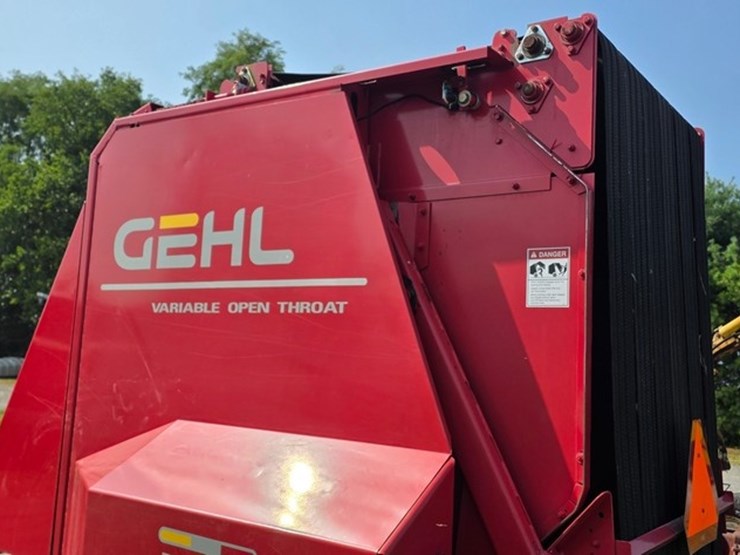 gehl-2580-image-15