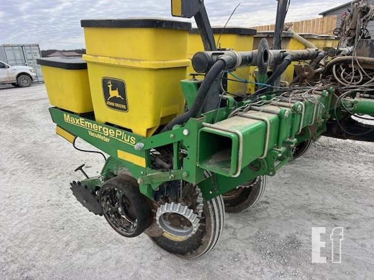 john-deere-1770-image-29