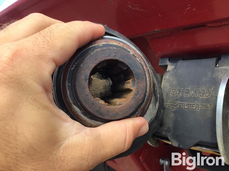 2012-case-ih-2612-image-11