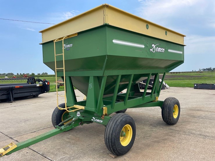 demco-325-image-1