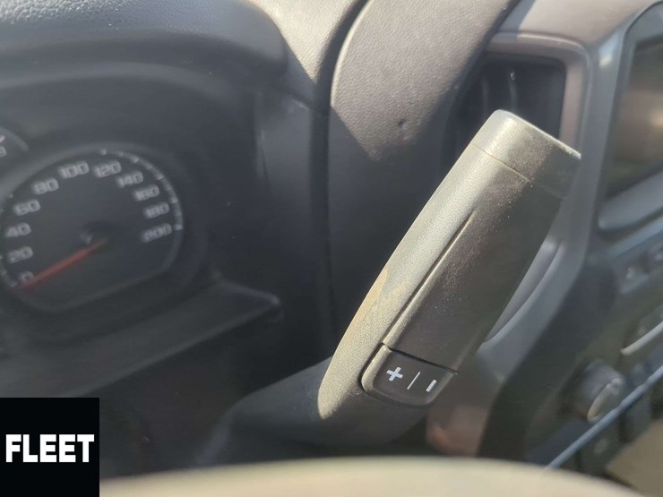 2020-chevrolet-silverado-2500hd-image-8