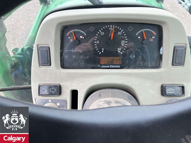 2011-john-deere-3520-image-4