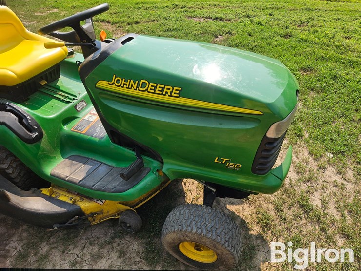 john-deere-lt150-image-10