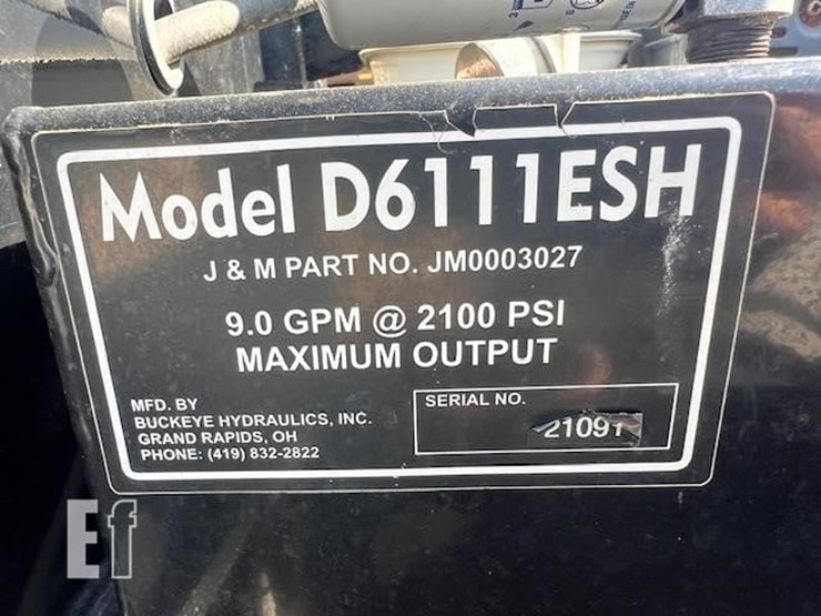 2019-j&m-lc390-image-33