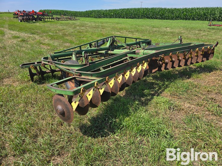 john-deere-aw-image-7