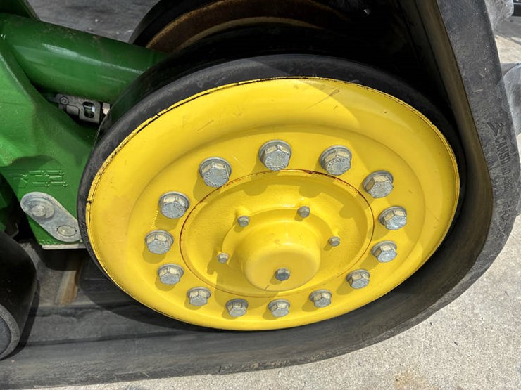 2021-john-deere-8rx-310-image-56