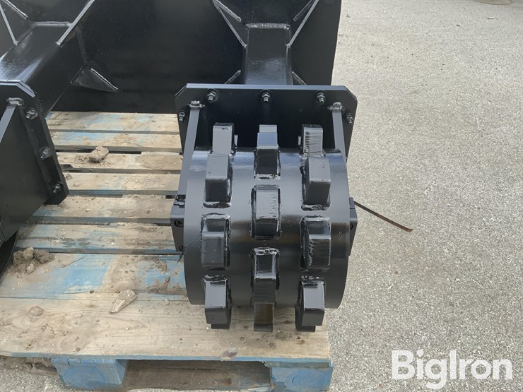 2025-skid-steer-soil-compactor-image-16