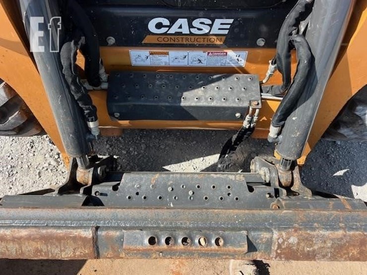 2022-case-sr240b-image-10