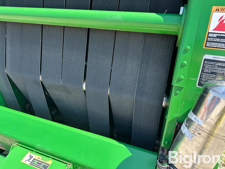 2004-john-deere-567-image-18