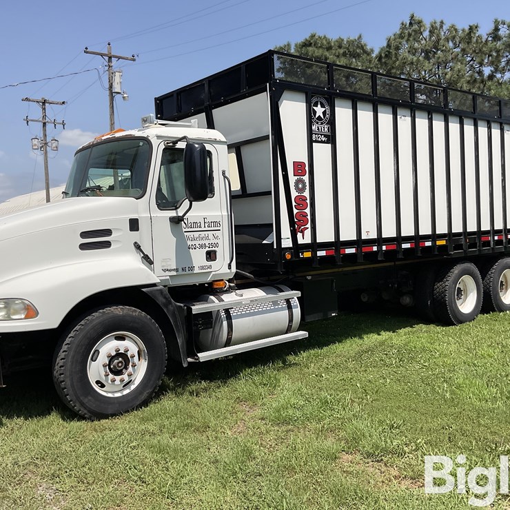 2006 MEYER 8124