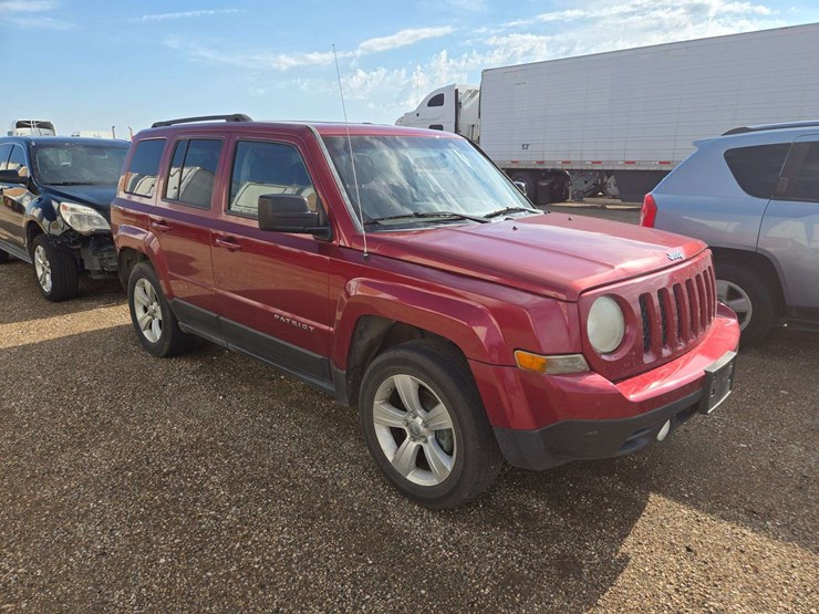 2012-jeep-patriot-image-2