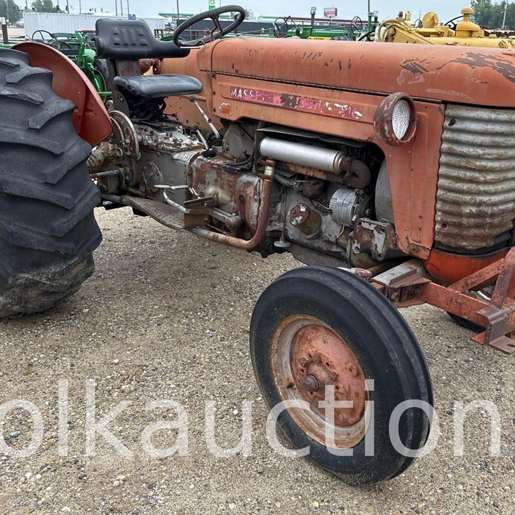 MASSEY-FERGUSON 50