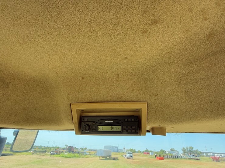 john-deere-8420-image-23