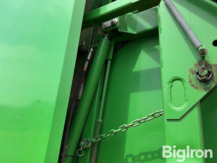 2014-john-deere-569-image-19
