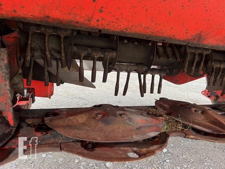 2013-kuhn-fc353gc-image-18