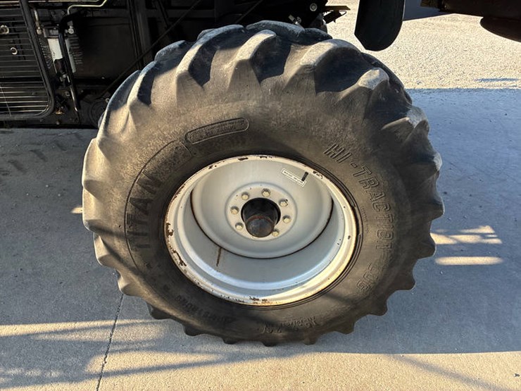 gleaner-r62-image-37