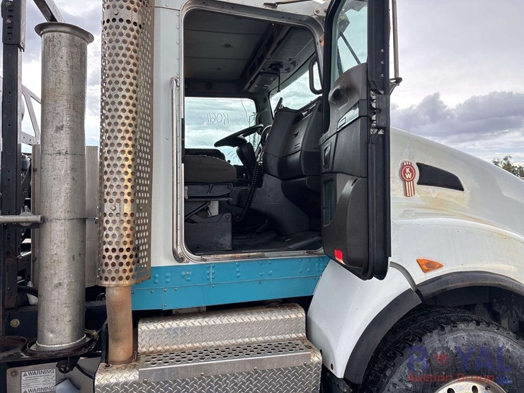 2015-kenworth-t400-image-33