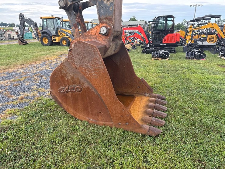 deere-350g-lc-image-8