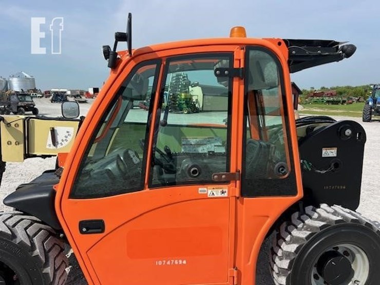 2018-jlg-g5-18a-image-27