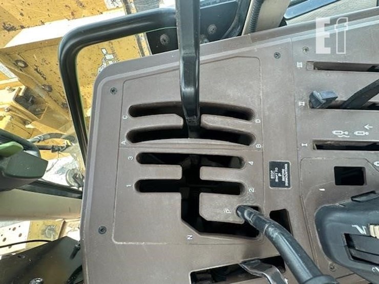 2007-john-deere-6615-image-31