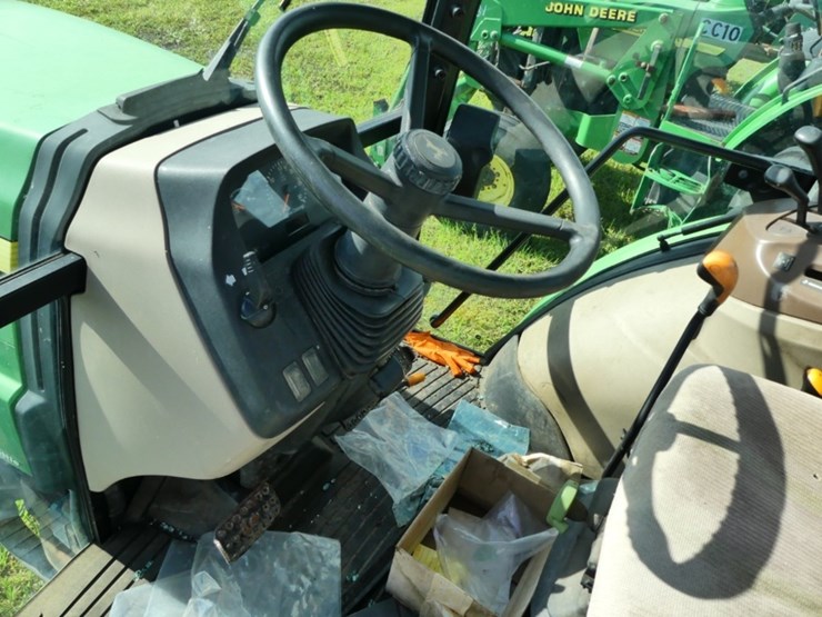 john-deere-5225-image-11