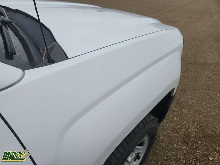 2015-chevrolet-silverado-1500-image-28