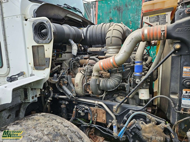 2012-kenworth-t800-image-24