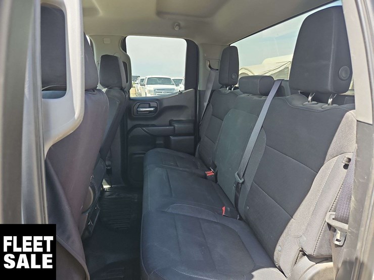 2019-chevrolet-silverado-1500-image-14