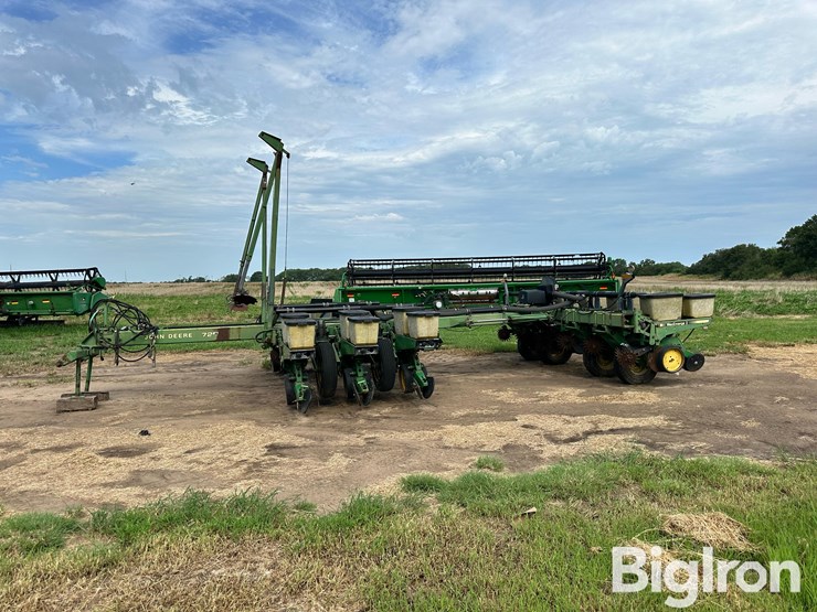 john-deere-7200-image-8