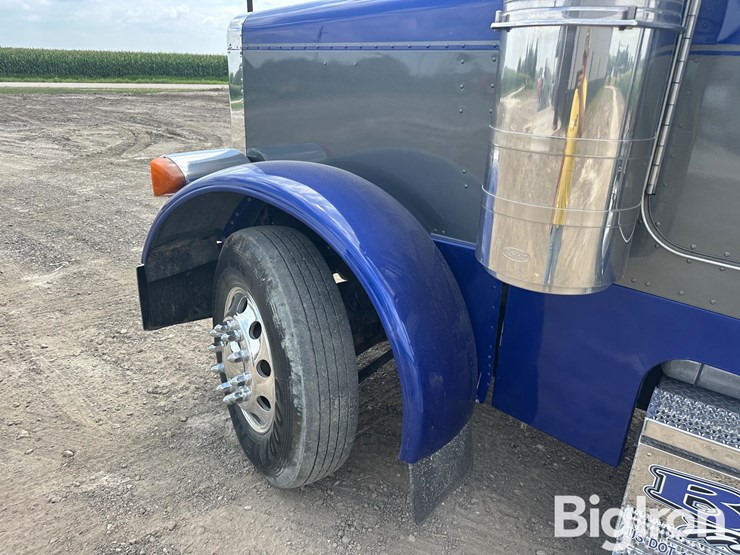 1998-peterbilt-379-image-13