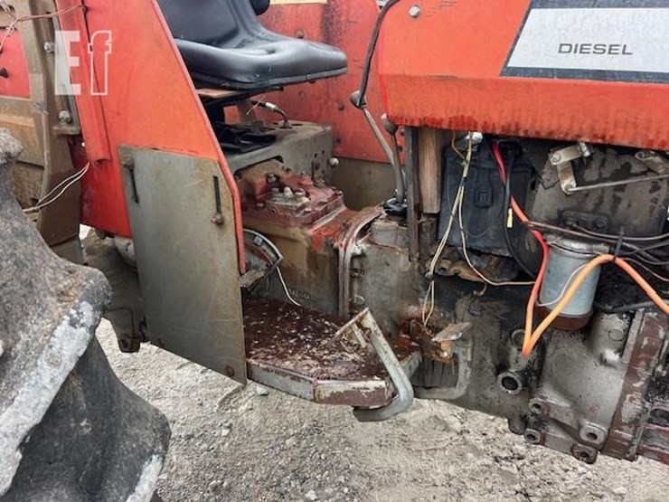 massey-ferguson-255-image-21