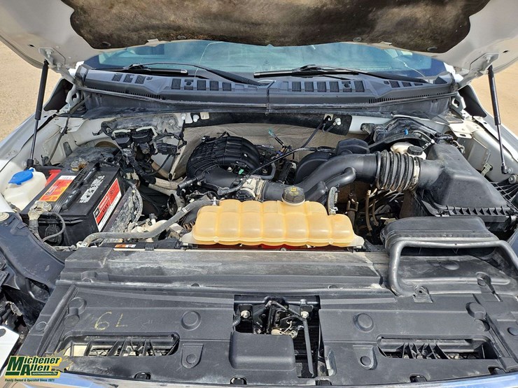 2016-ford-f150-image-27